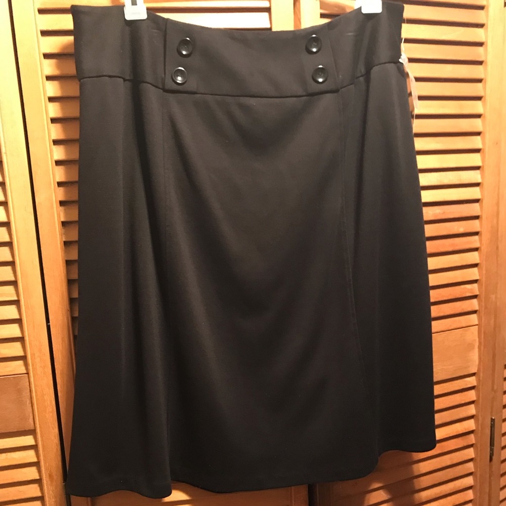 NY Collection Woman Black Skirt